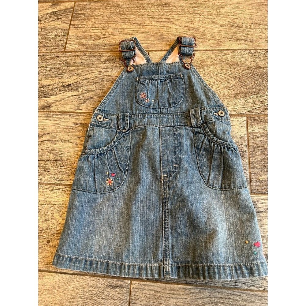 OshKosh B'Gosh Denim Dress 24 Months Overall Bibs bib Vestbak embroidered heart